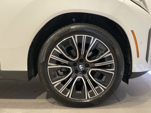 Used 2026 BMW X3 xDrive30i w/ Premium Package AWD/4WD image 10