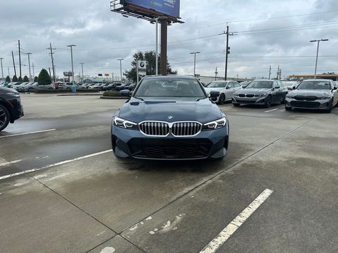 New 2026 BMW 330i Sedan w/ M Sport Package image 2