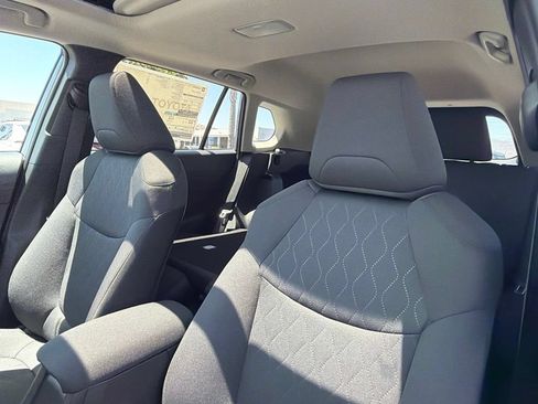 New 2026 Toyota Corolla Cross LE FWD image 21