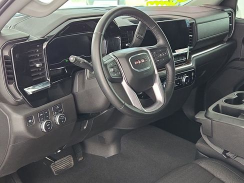 Used 2024 GMC Sierra 1500 Elevation w/ X31 Off-Road Package AWD/4WD image 16