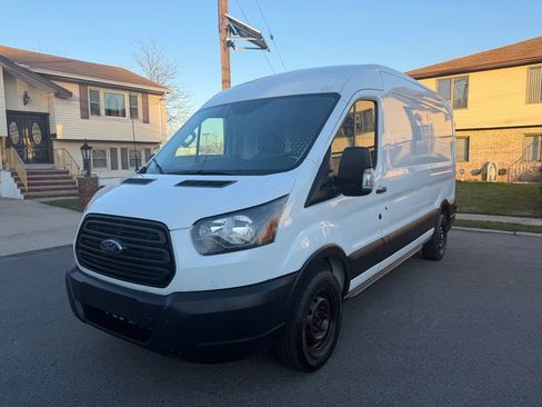 Used 2019 Ford Transit 150 148 Medium Roof RWD image 3