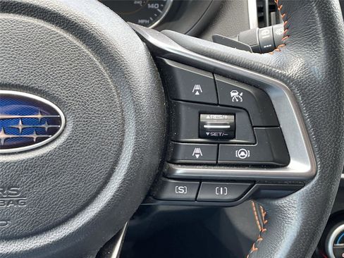 Used 2022 Subaru Crosstrek 2.5i Limited w/ Moonroof Package 2 AWD/4WD image 24
