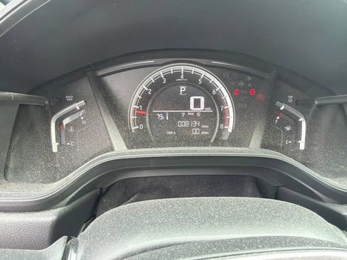Used 2019 Honda CR-V LX image 5