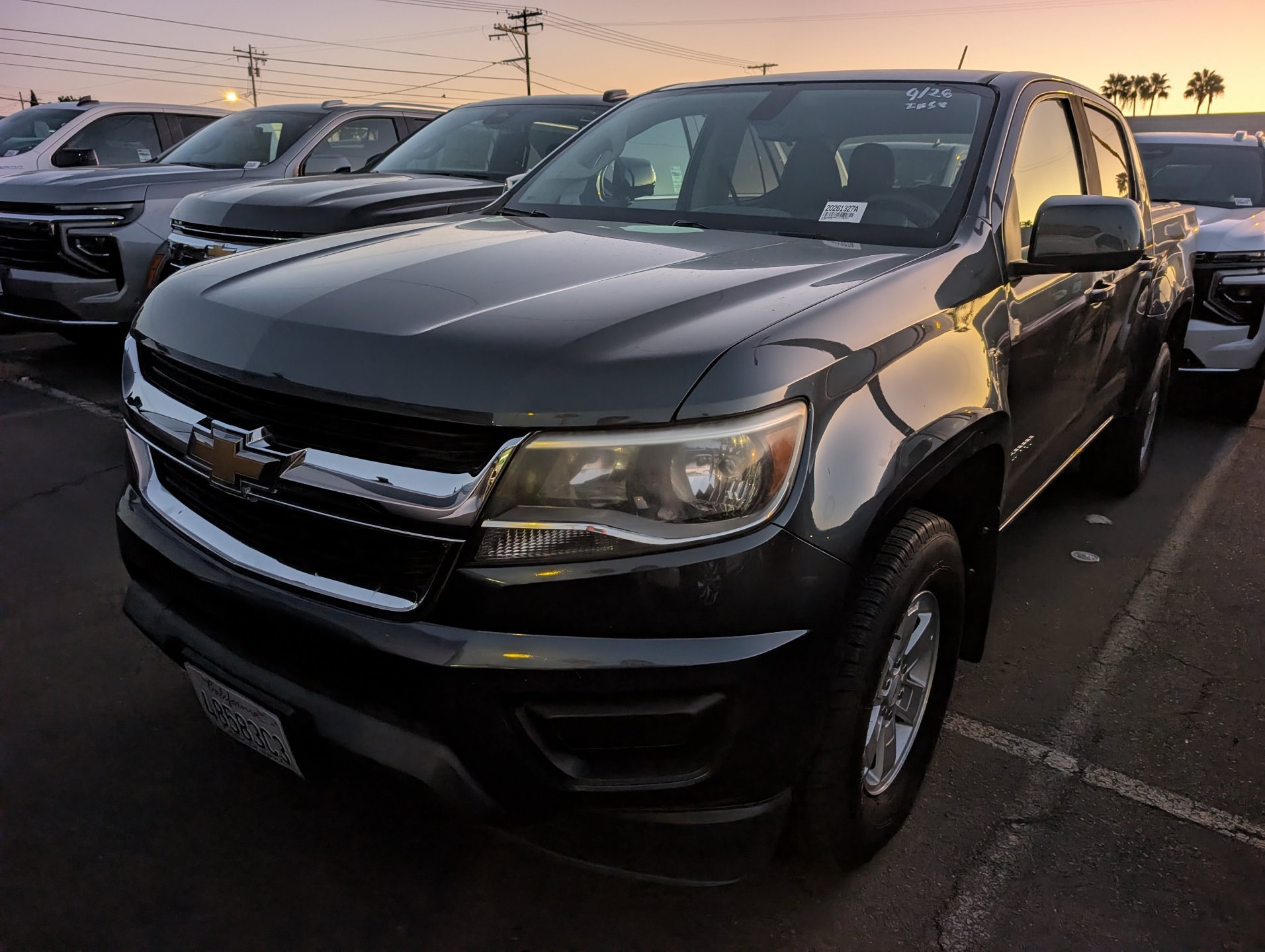 Used 2020 Chevrolet Colorado W/T w/ WT Convenience Package RWD image 1