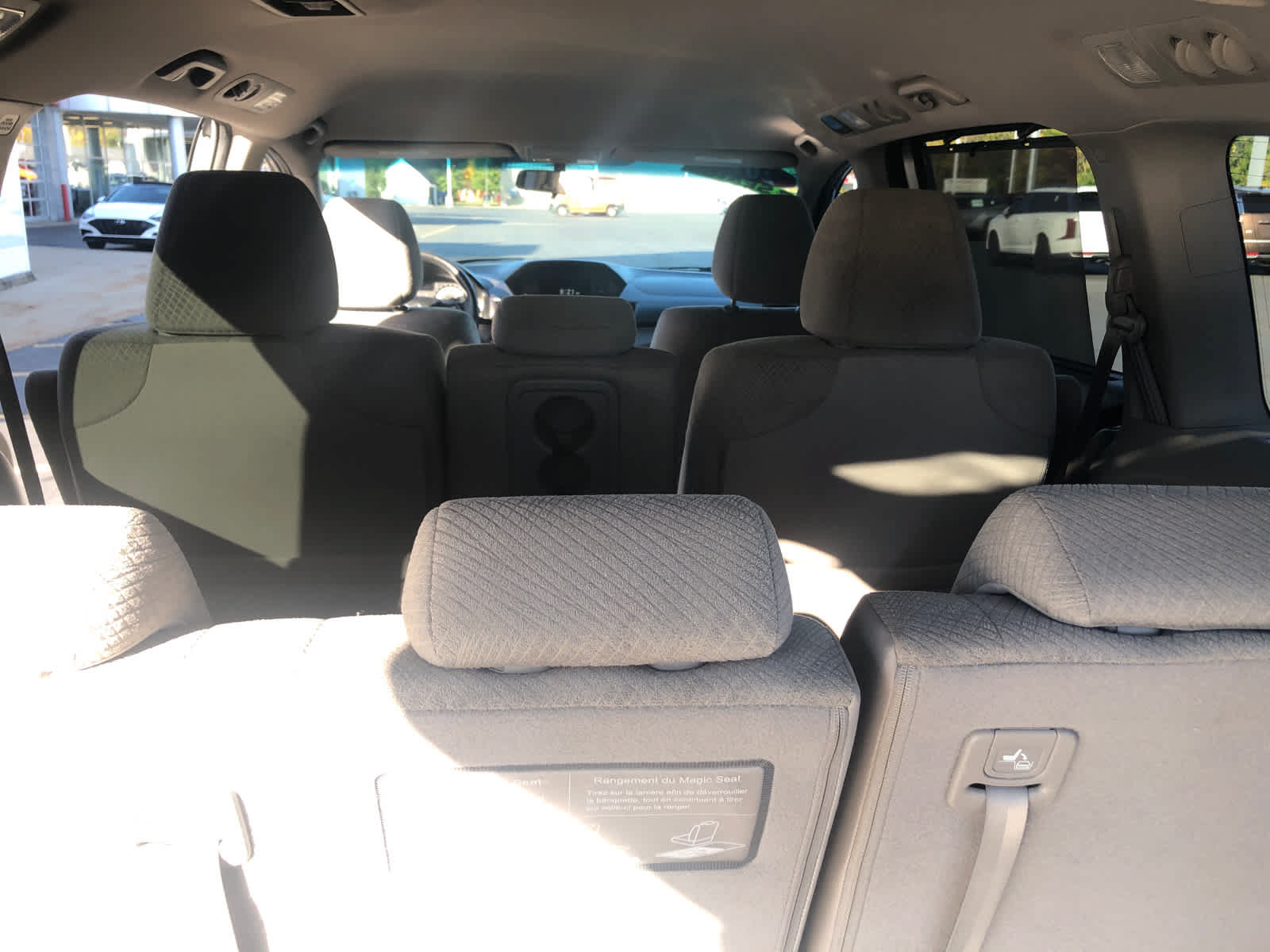 Used 2014 Honda Odyssey EX image 27