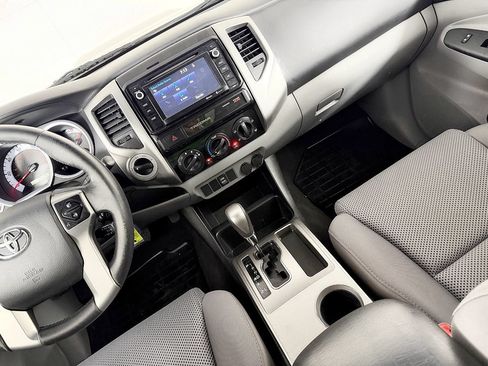 Used 2015 Toyota Tacoma 4x4 Double Cab w/ TRD Sport Package image 52