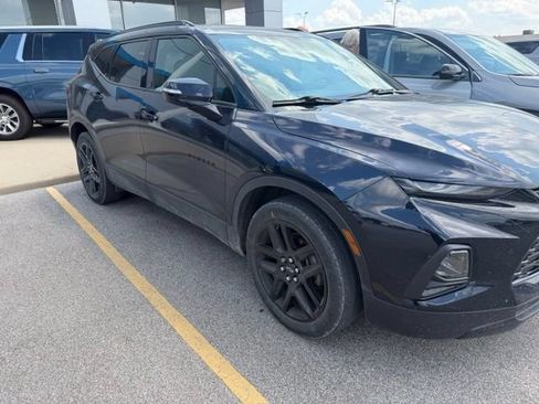 Used 2020 Chevrolet Blazer LT FWD image 3