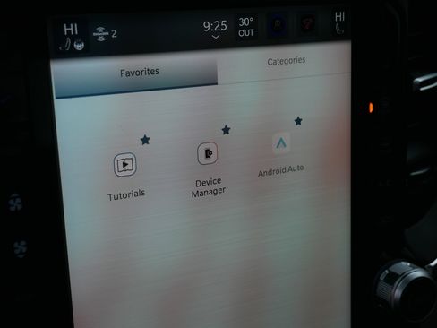 Used 2025 RAM 1500 Laramie image 36