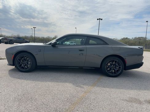 New 2026 Dodge Charger Scat Pack w/ Blacktop Package AWD/4WD image 2