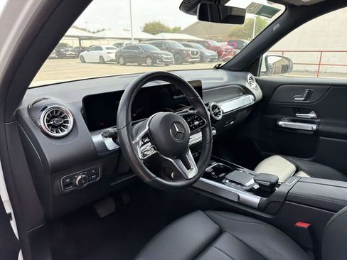 Used 2023 Mercedes-Benz EQB 250+ w/ Exclusive Package image 6