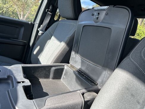 Used 2024 RAM 2500 Tradesman w/ Chrome Appearance Group image 34