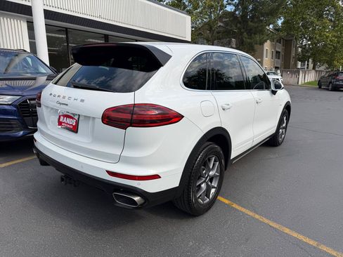 Used 2015 Porsche Cayenne Diesel AWD/4WD image 13