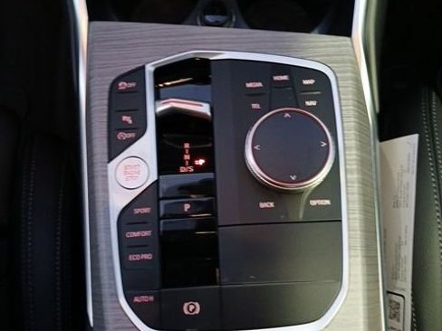 New 2026 BMW 330i Sedan RWD image 21