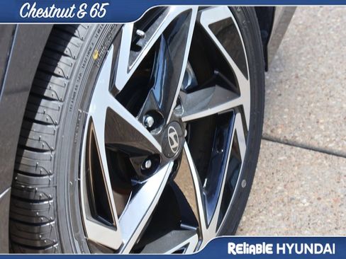 Certified 2025 Hyundai Sonata SEL FWD image 41