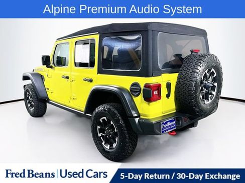Used 2024 Jeep Wrangler Unlimited Rubicon w/ Technology Group AWD/4WD image 6