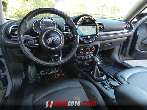 Used 2017 MINI Cooper Clubman FWD image 23