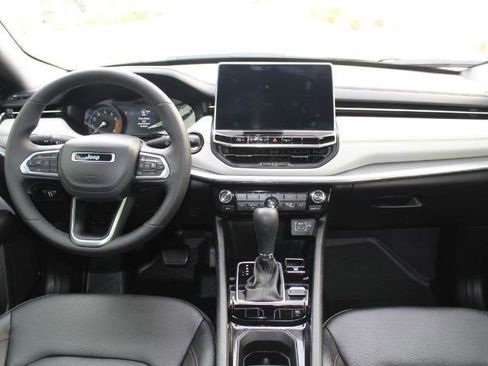 Used 2024 Jeep Compass Limited AWD/4WD image 16