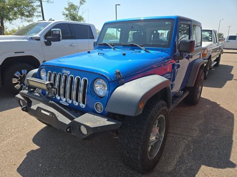 Used 2016 Jeep Wrangler Sport w/ Quick Order Package 24S AWD/4WD image 3