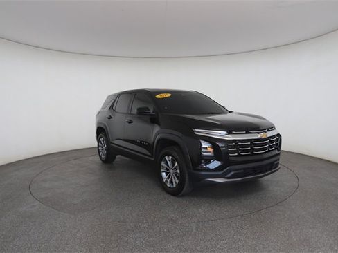 Used 2025 Chevrolet Equinox LT w/ Safety and Technology Package image 28