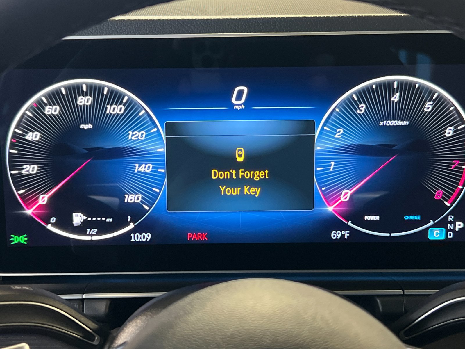 Certified 2026 Mercedes-Benz GLE 350 4MATIC image 25