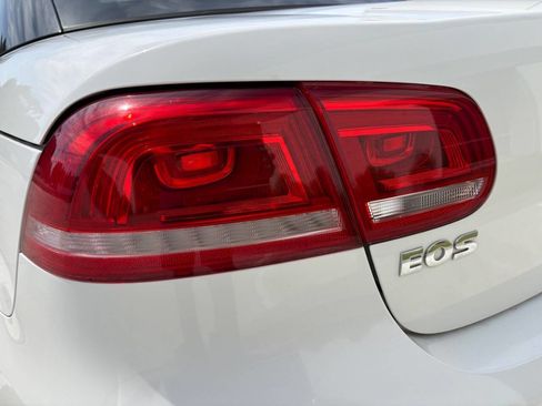 Used 2013 Volkswagen Eos Komfort image 11