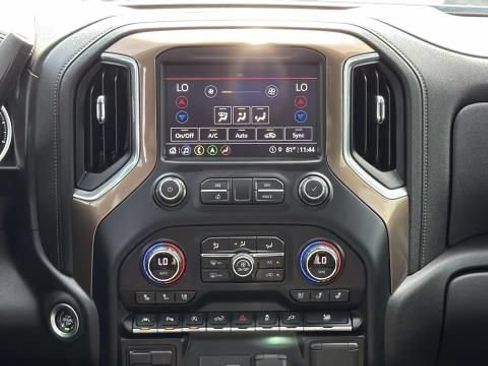 Certified 2021 Chevrolet Silverado 1500 High Country w/ Technology Package AWD/4WD image 31