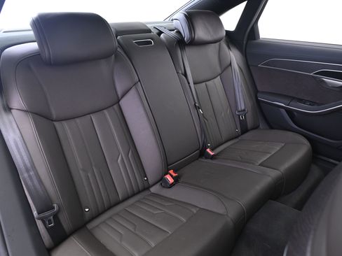 Used 2023 Audi A8 L 3.0T image 19
