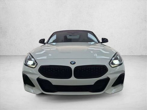 Used 2020 BMW Z4 sDrive30i w/ Premium Package RWD image 2