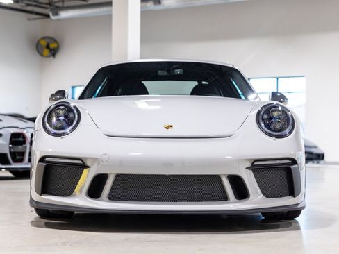 Used 2018 Porsche 911 GT3 image 2