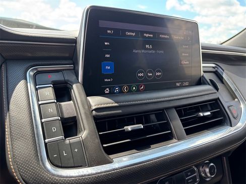 Used 2021 GMC Yukon AT4 w/ Rear Media and Nav Package image 19