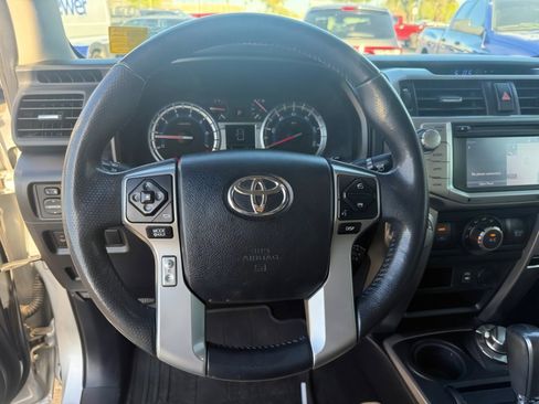 Used 2014 Toyota 4Runner SR5 image 13