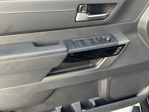 New 2026 Toyota Tundra Limited AWD/4WD image 19