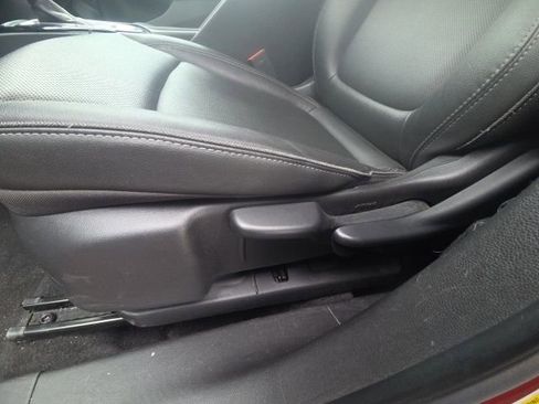 Used 2024 Buick Encore GX Sport Touring image 25