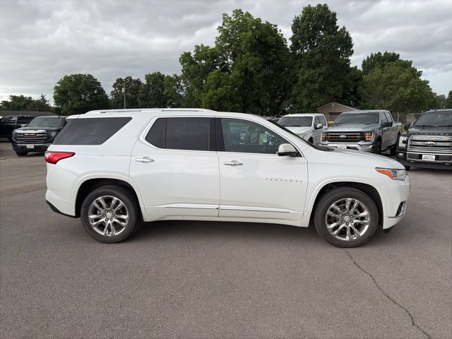 Used 2021 Chevrolet Traverse High Country w/ LPO, Floor Liner Package FWD image 6