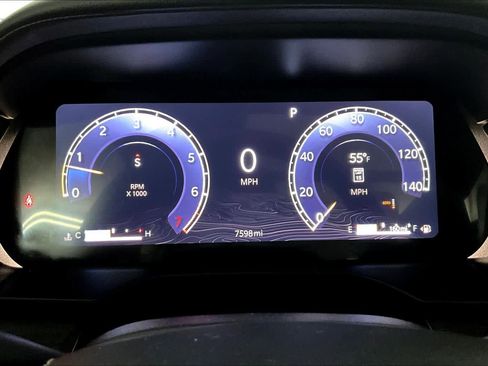 Used 2025 Jeep Grand Cherokee Overland w/ Trailer Tow Package image 25