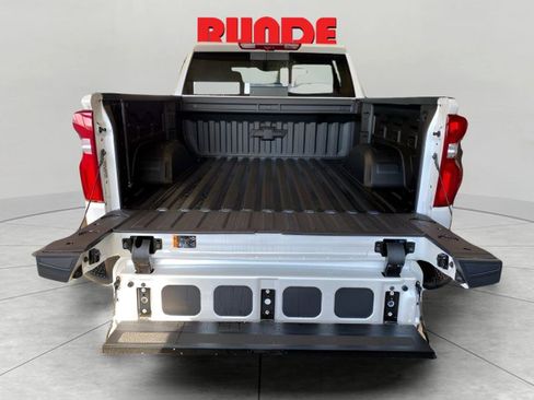 Used 2025 Chevrolet Silverado 1500 High Country w/ High Country Premium Package image 8