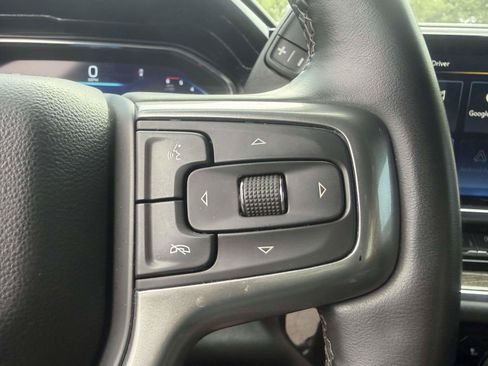 Used 2023 Chevrolet Silverado 1500 RST w/ Z71 Off-Road Package AWD/4WD image 8
