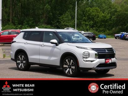 Used 2025 Mitsubishi Outlander SE