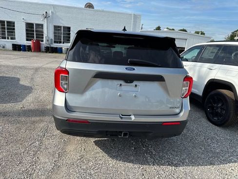 Used 2024 Ford Explorer 4WD Police Interceptor image 4