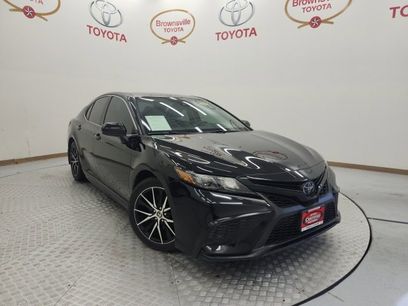 Used 2021 Toyota Camry SE w/ Carpet Mat Package (TMS)