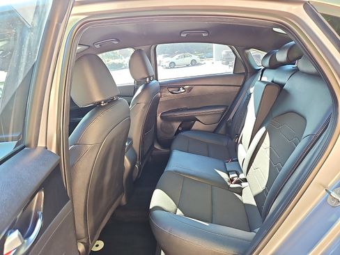 Used 2023 Kia Forte GT-Line FWD image 10
