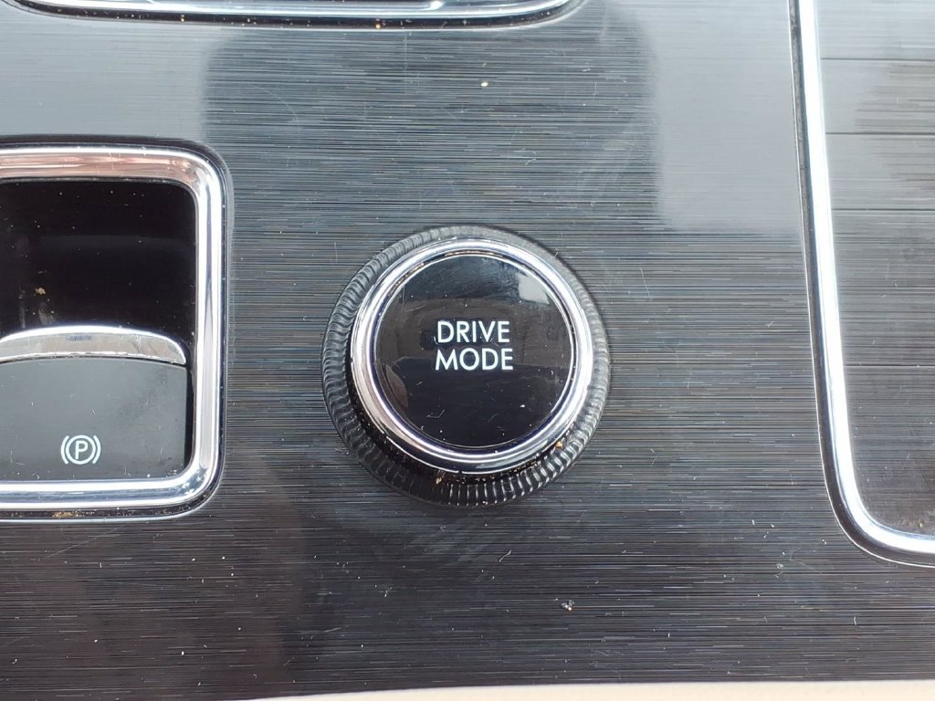 Used 2024 Lincoln Aviator Reserve w/ Equipment Group 201A AWD/4WD image 24