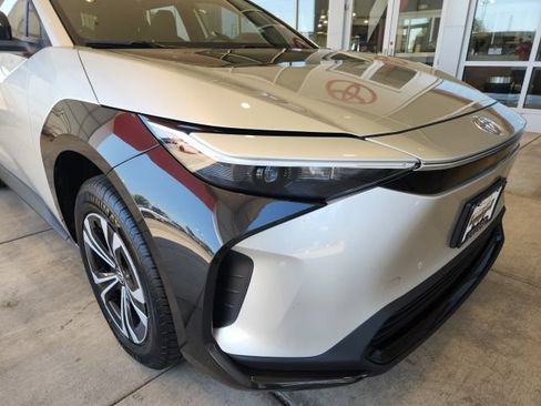 Certified 2024 Toyota bZ4X AWD w/ Weather Package image 8