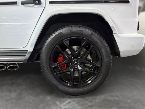 Used 2021 Mercedes-Benz G 63 AMG 4MATIC w/ G Manufaktur Interior Package image 26