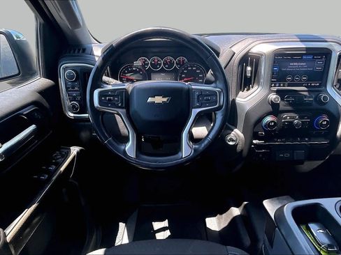 Used 2021 Chevrolet Silverado 1500 LT AWD/4WD image 6