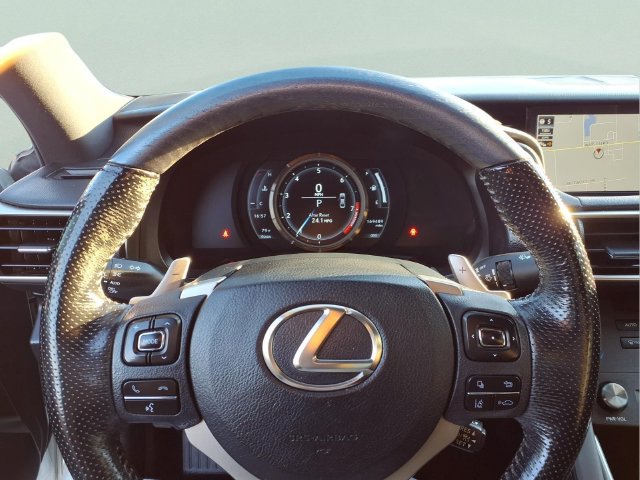 Used 2020 Lexus IS 350 F Sport w/ Blackline Edition AWD/4WD image 18