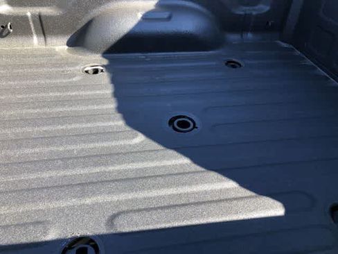 New 2026 RAM 2500 Laramie AWD/4WD image 32