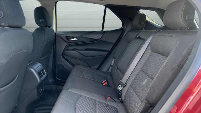 Used 2020 Chevrolet Equinox LT w/ Driver Convenience Package FWD image 24