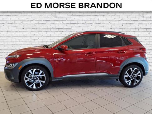 Used 2023 Hyundai Kona Limited image 2