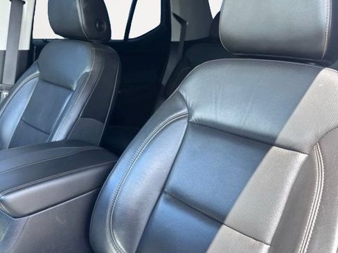 Used 2020 Chevrolet Traverse Premier w/ LPO, Floor Liner Package FWD image 20